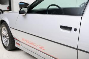 Chevrolet Camaro Z28 IROC-Z 1985 года 